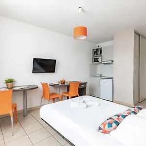 Appart’city Marseille Aéroport – Aparthotel Vitrolles (Bouches-du-Rhone)